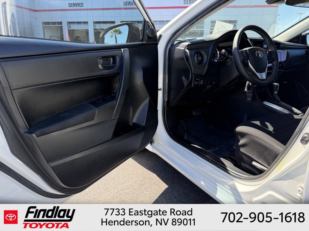 Certified 2018 Toyota Corolla L w/ Carpet Mat Package (TMS) FWD image 5