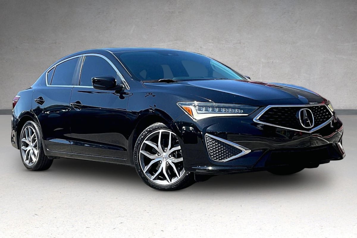 Used 2019 Acura ILX FWD image 2
