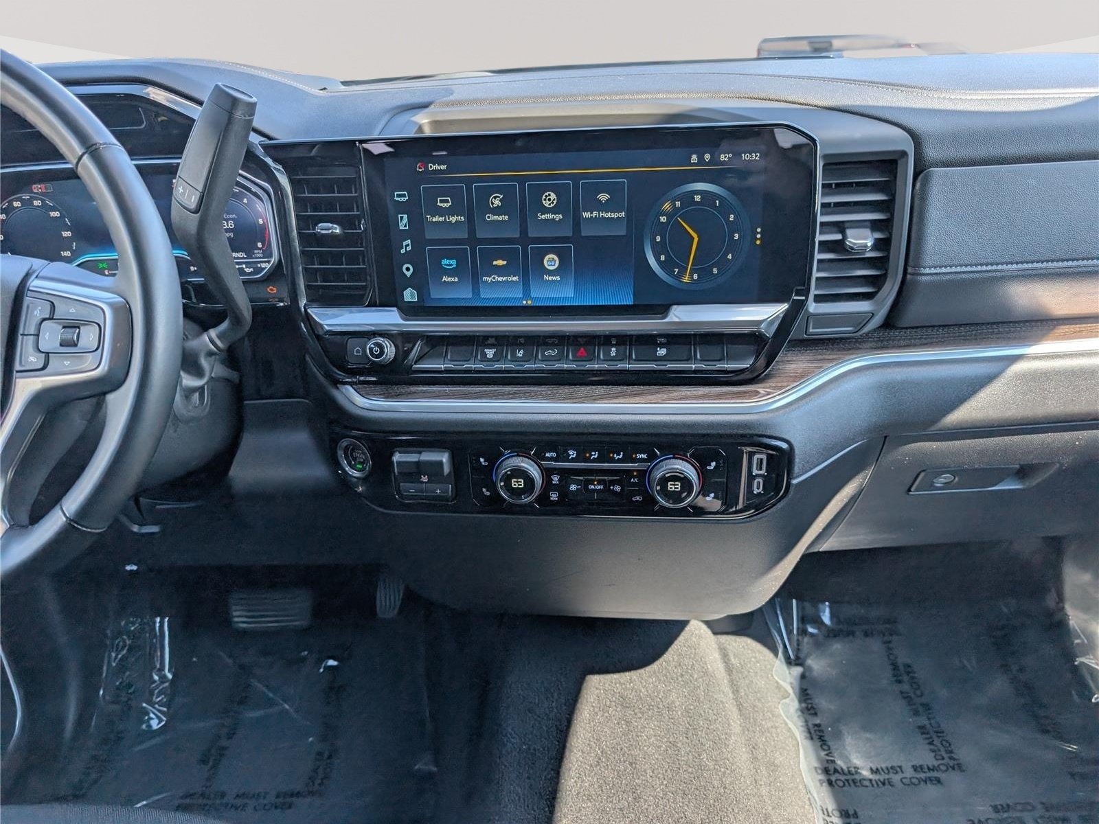 Used 2025 Chevrolet Silverado 2500 LT w/ Convenience Package AWD/4WD image 17