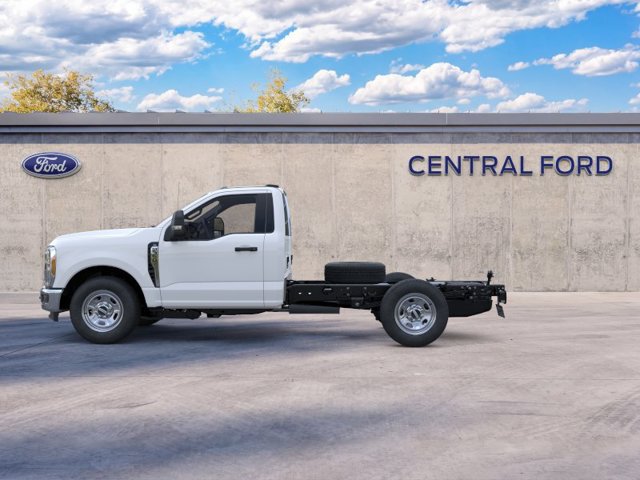 New 2026 Ford F350 XL w/ XL Chrome Package RWD image 3