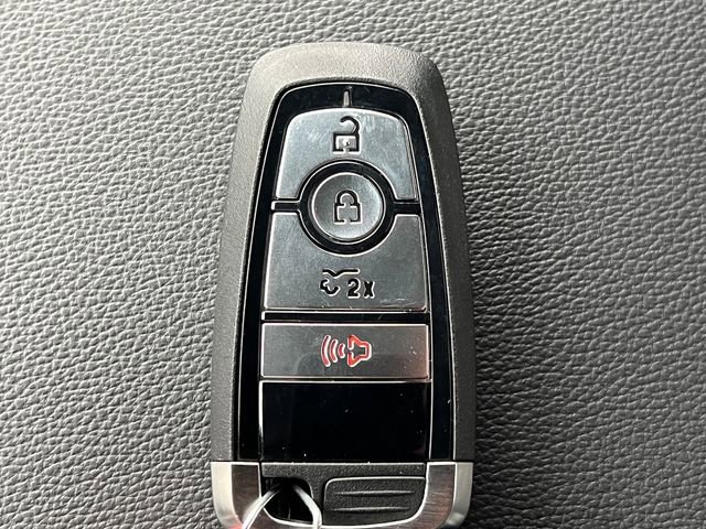 New 2025 Ford F150 Lightning XLT image 21