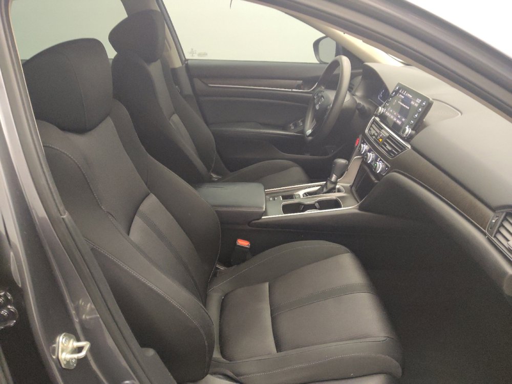 Used 2018 Honda Accord EX image 21