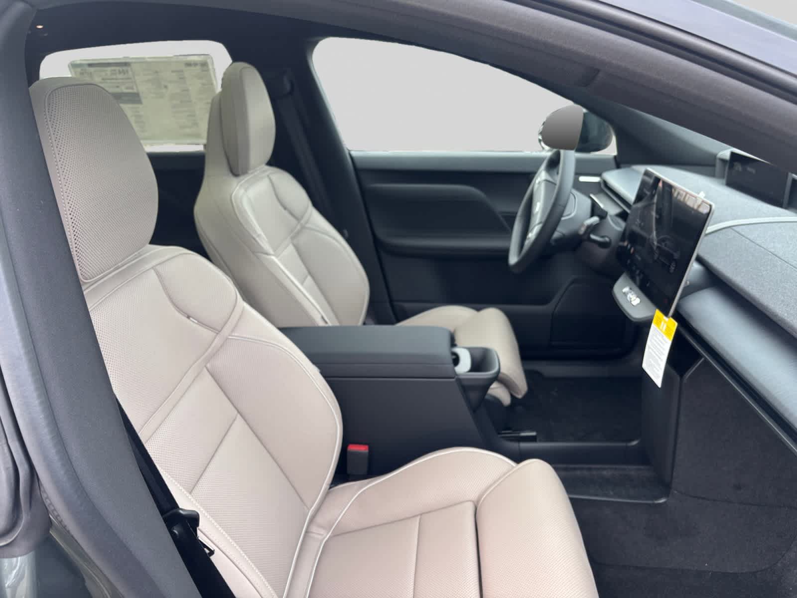 New 2027 Volvo EX60 Ultra AWD/4WD image 19