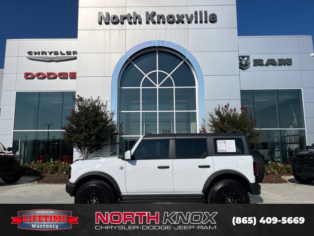 Used 2026 Ford Bronco Outer Banks w/ Sasquatch Package AWD/4WD image 2