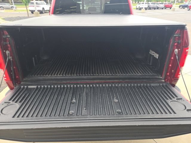 Used 2016 Ford F150 XLT w/ Equipment Group 302A Luxury AWD/4WD image 17