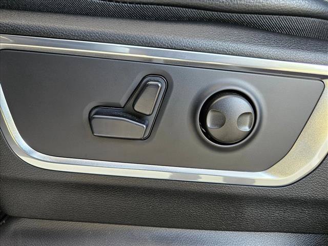 Used 2025 RAM 1500 Laramie w/ Night Edition AWD/4WD image 23