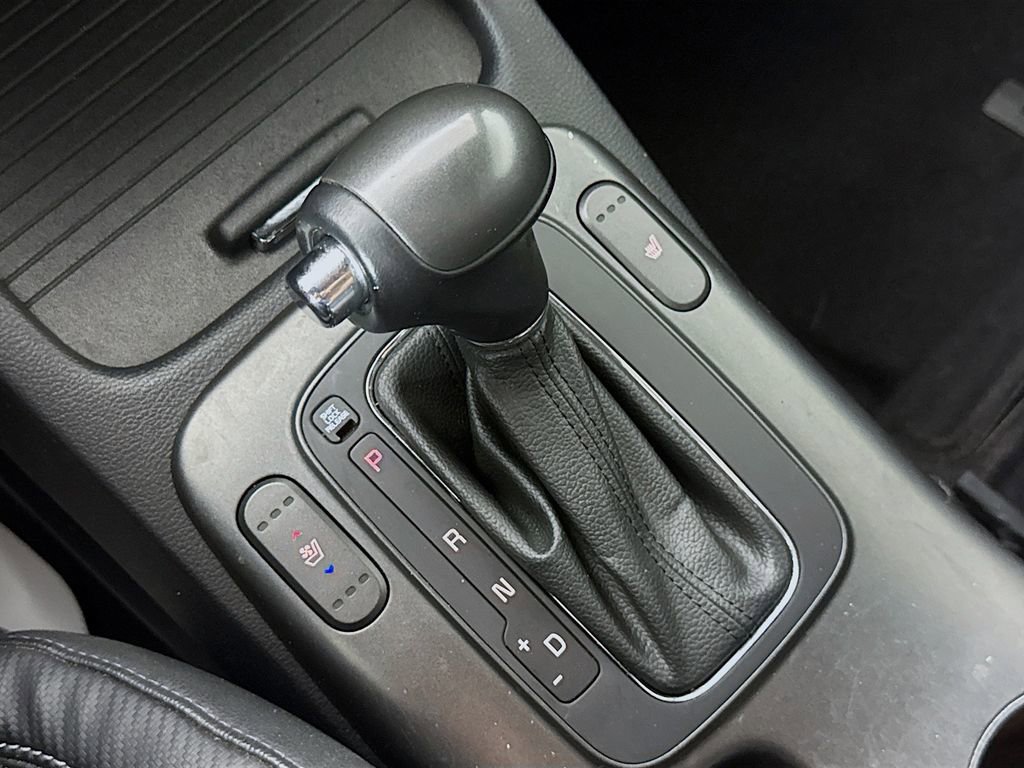 Used 2014 Kia Forte Koup SX w/ SX Premium Package image 20