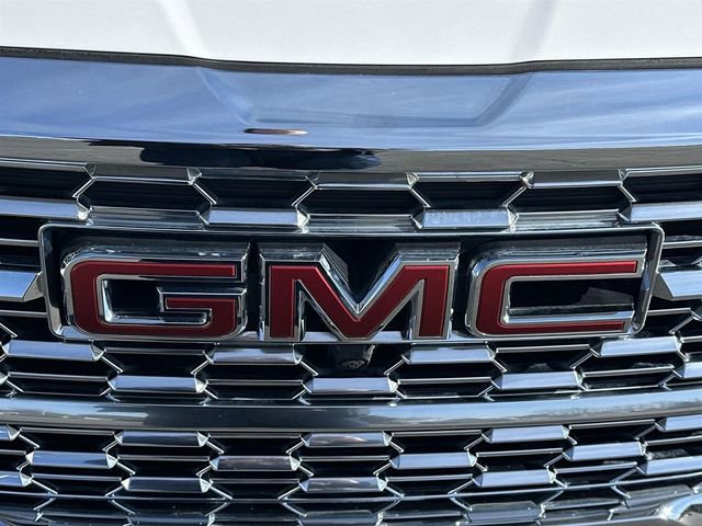 Used 2024 GMC Terrain Denali w/ Denali Premium Package image 31