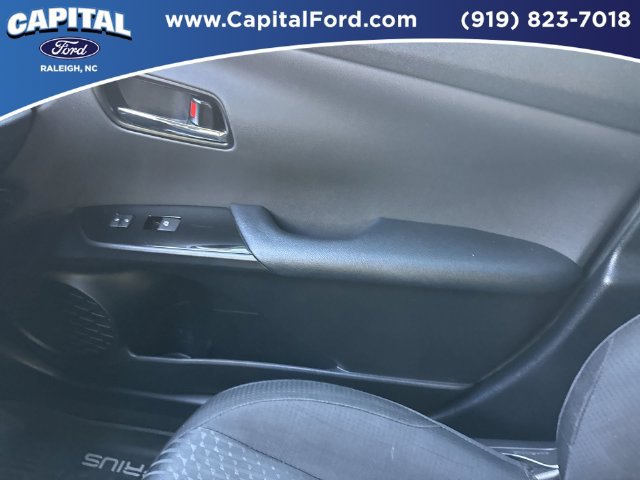 Used 2018 Toyota Prius Two w/ Prius Two Safety Plus Package FWD image 28
