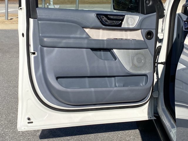 Used 2021 Lincoln Navigator Black Label image 23