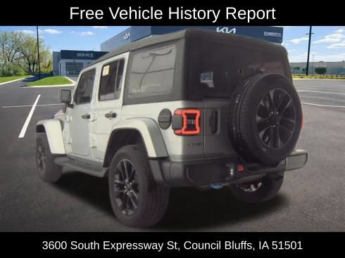 Used 2023 Jeep Wrangler Unlimited Sahara w/ Cold Weather Group AWD/4WD image 5