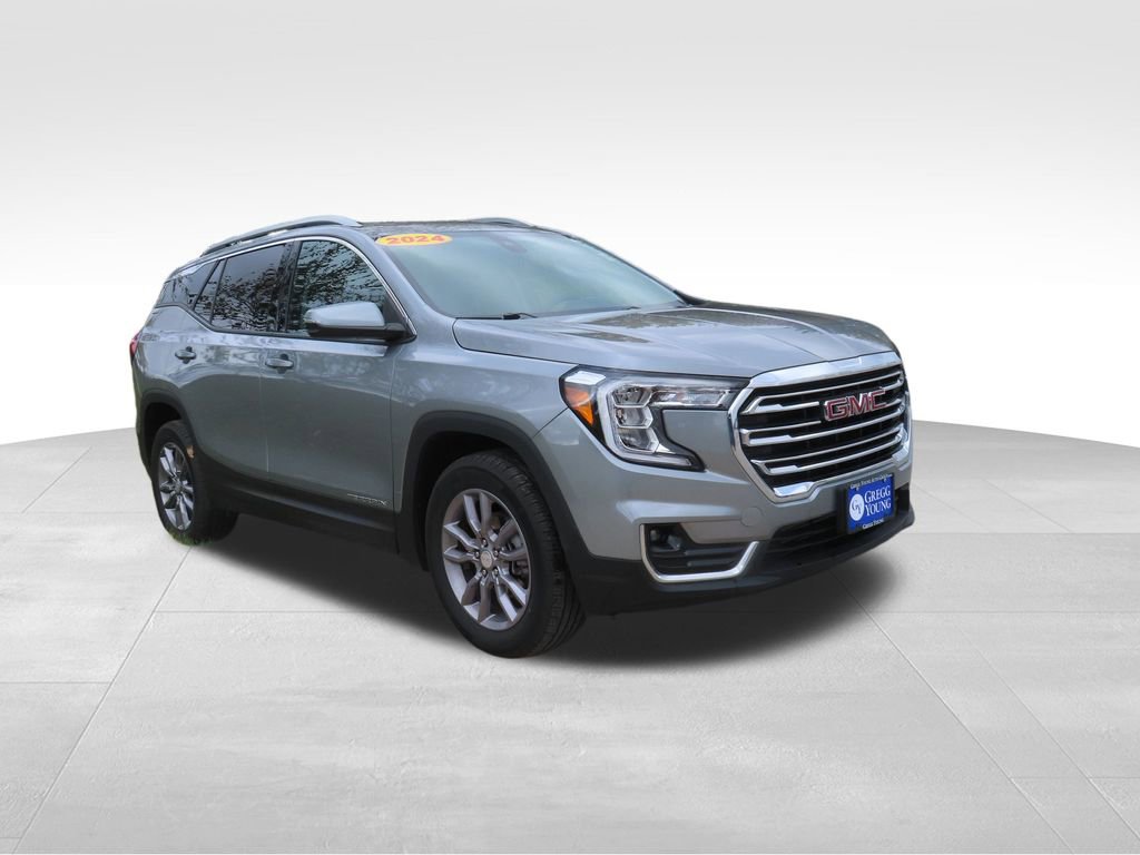 Used 2024 GMC Terrain SLT image 8