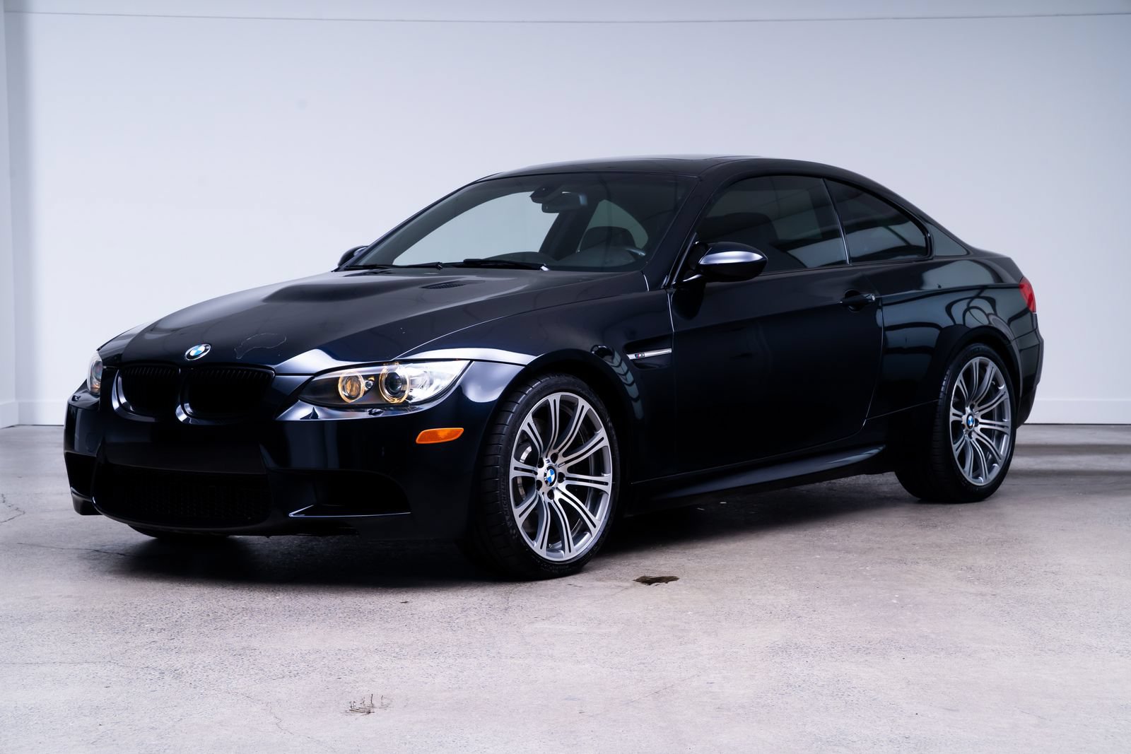 Used 2011 BMW M3 Coupe RWD image 3