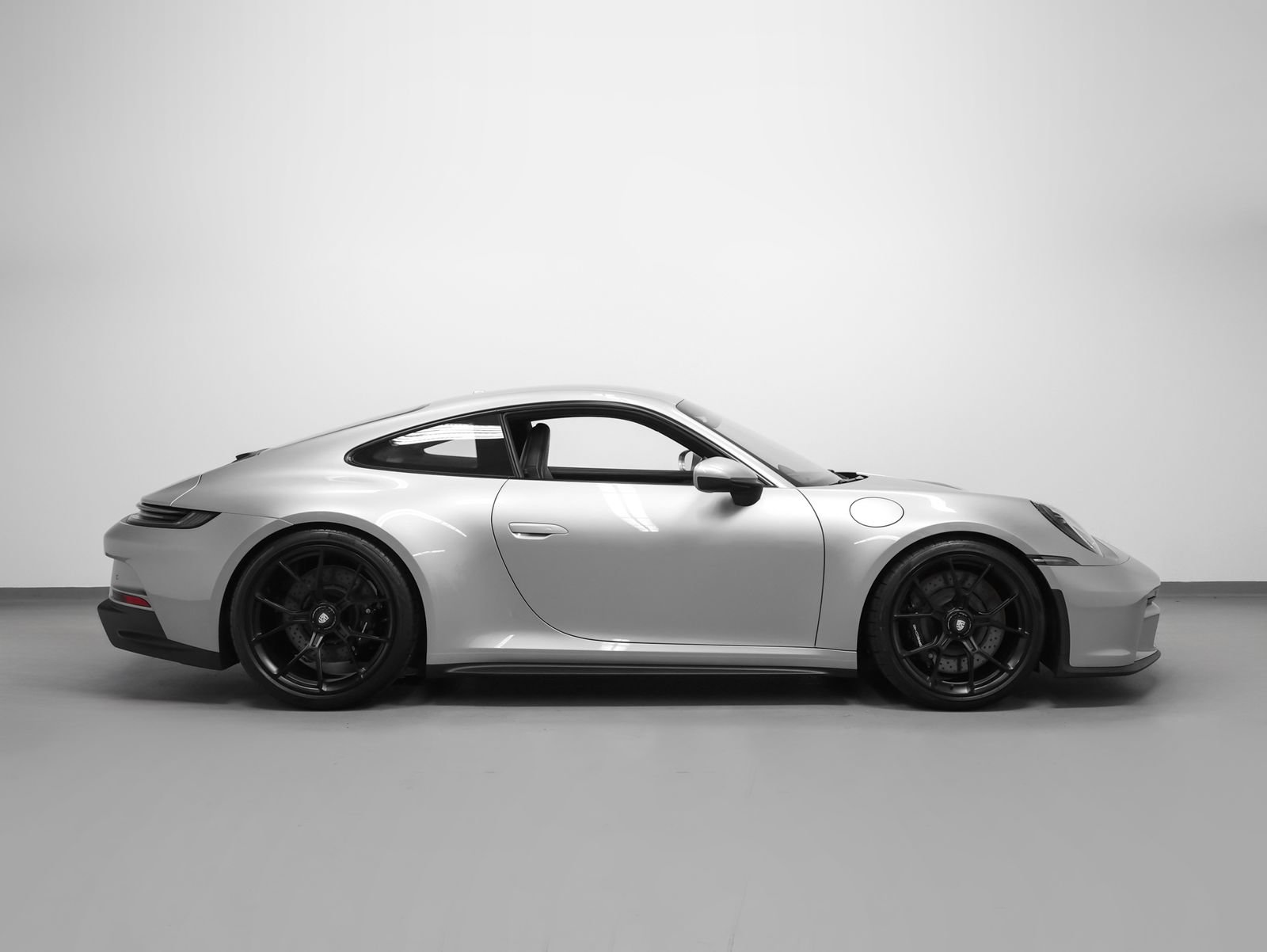 Certified 2022 Porsche 911 GT3 RWD image 13