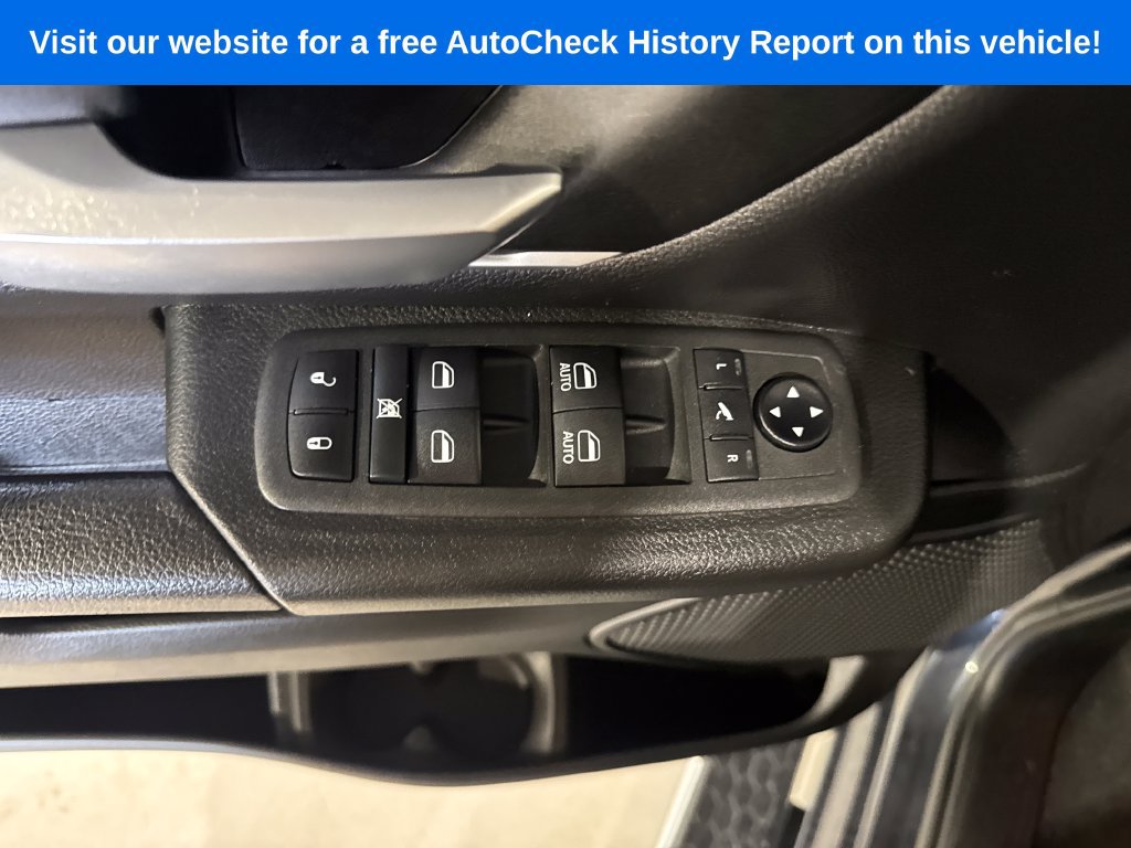 Used 2022 RAM 1500 Big Horn AWD/4WD image 16