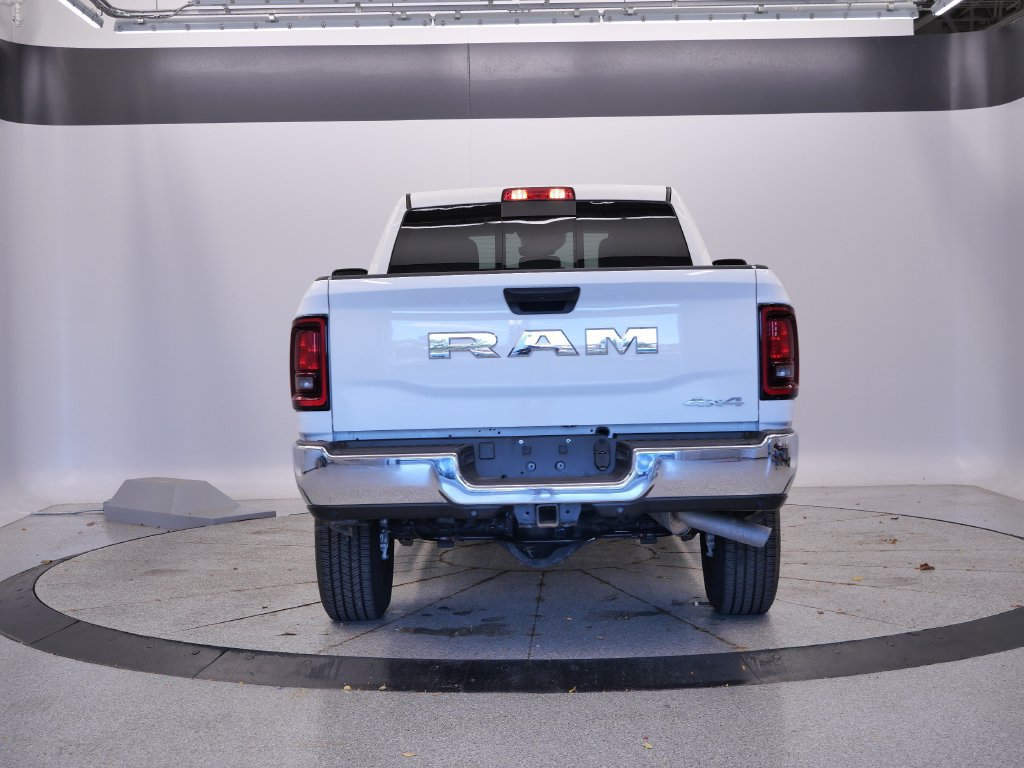 Used 2026 RAM 2500 Tradesman AWD/4WD image 4