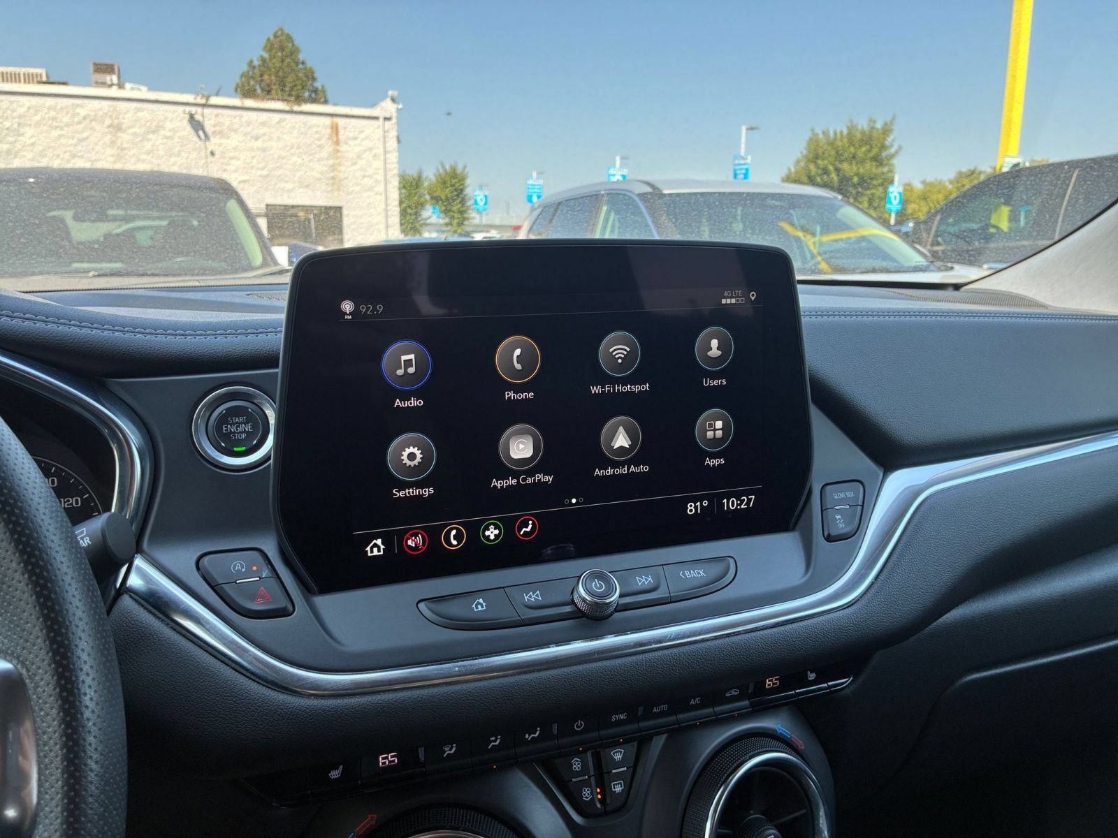 Used 2025 Chevrolet Blazer LT FWD image 16
