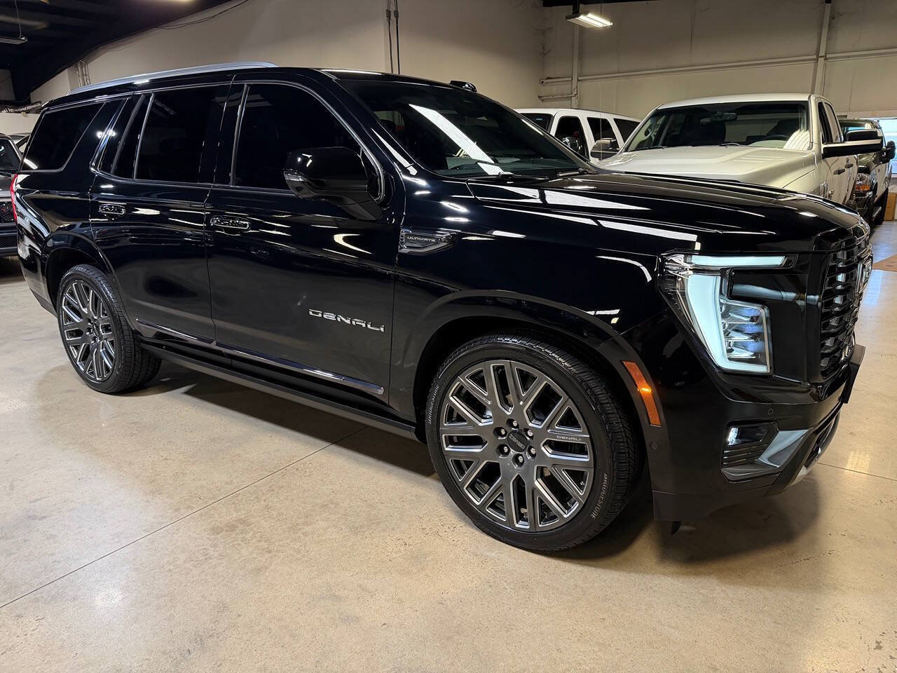 Used 2026 GMC Yukon Denali Ultimate AWD/4WD image 71