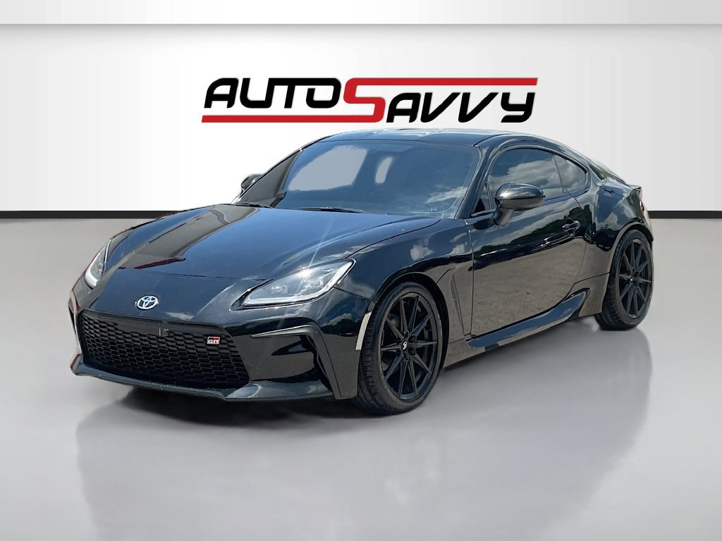 Used 2023 Toyota GR86 Premium w/ ALL Weather Mat Package (TMS) RWD image 3