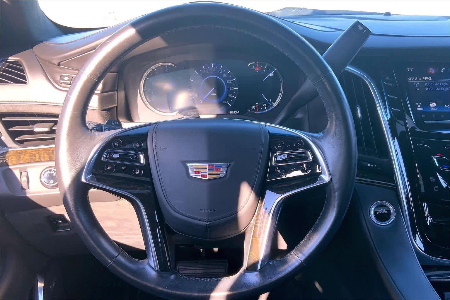 Used 2016 Cadillac Escalade Platinum AWD/4WD image 6