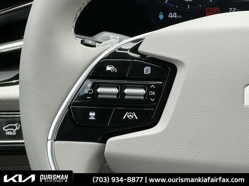New 2025 Kia Niro Wave w/ Wave Preserve Package image 17