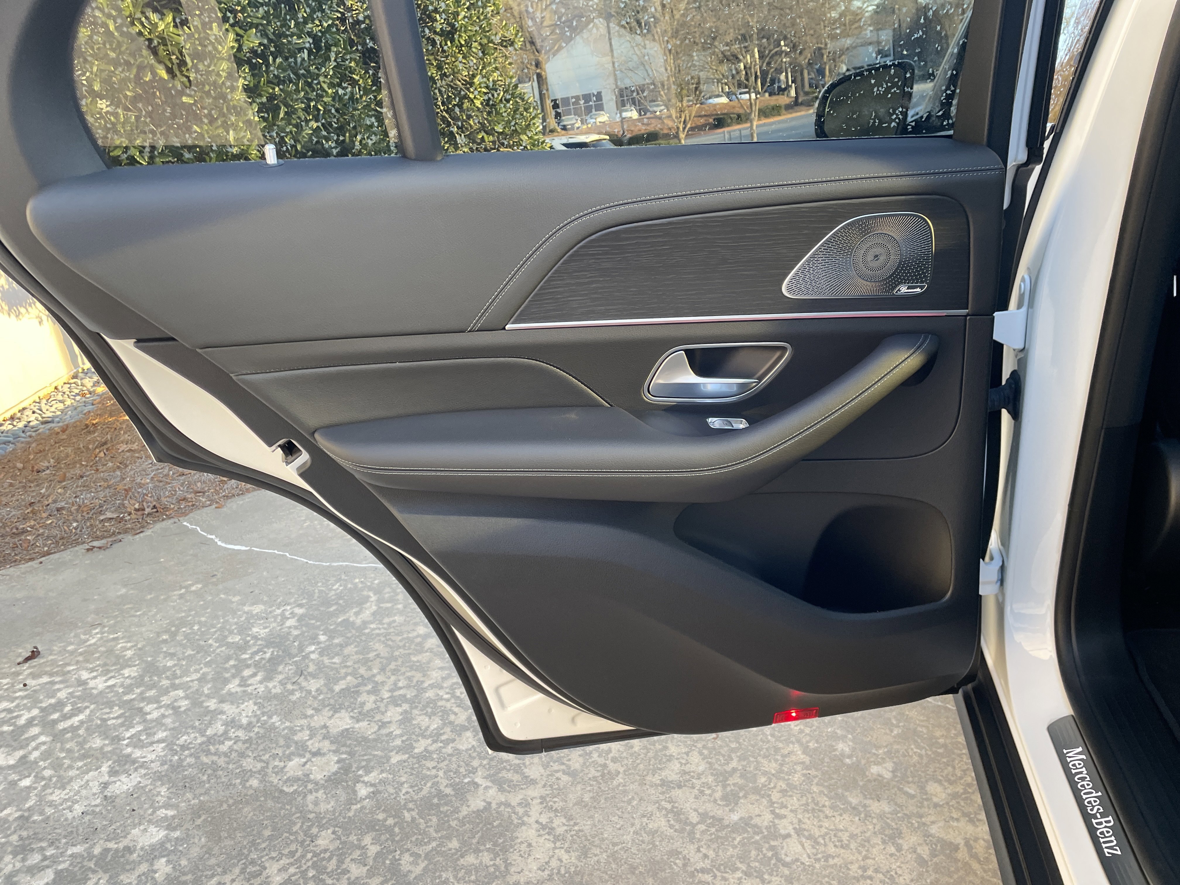 Certified 2024 Mercedes-Benz GLE 350 4MATIC image 37