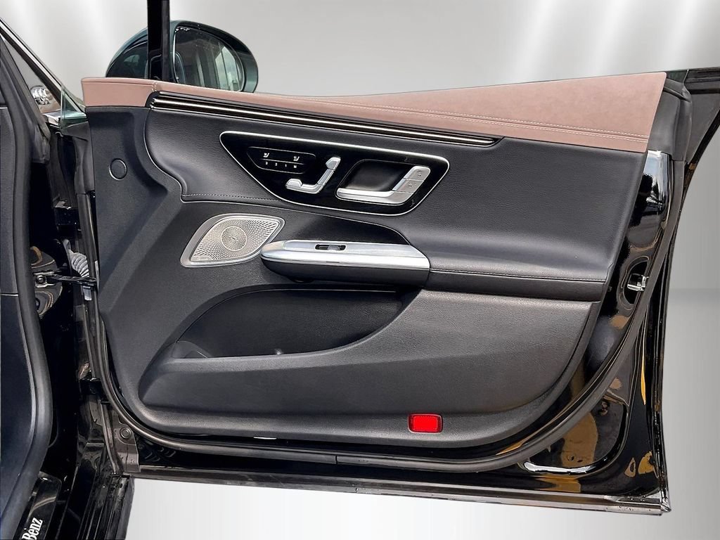 Used 2023 Mercedes-Benz EQE 350+ 4MATIC Sedan image 27