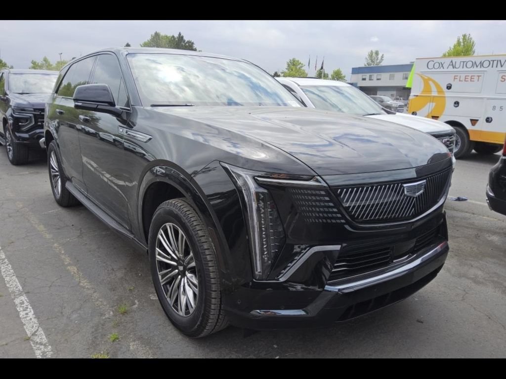 Used 2025 Cadillac Escalade IQ Sport 2 AWD/4WD image 2