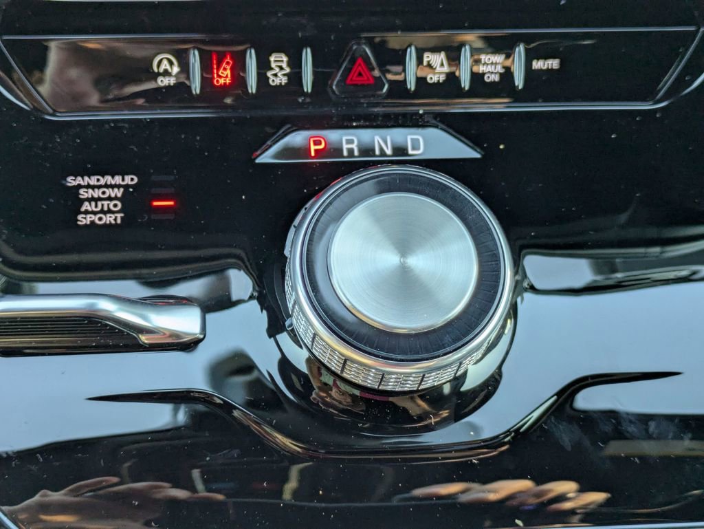 New 2025 Jeep Wagoneer L Series II image 23