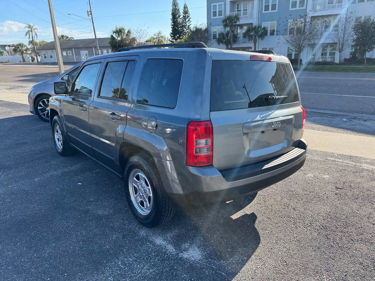 Used 2012 Jeep Patriot Sport w/ PWR Value Group FWD image 6