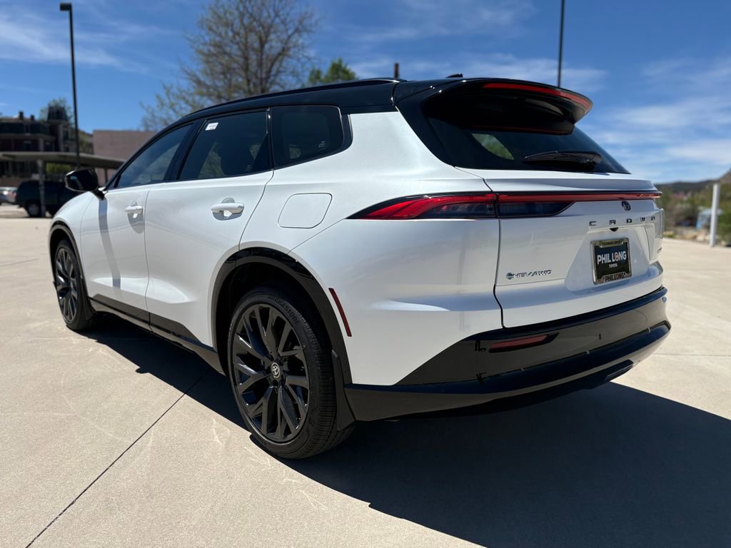 New 2026 Toyota Crown Signia AWD/4WD image 4