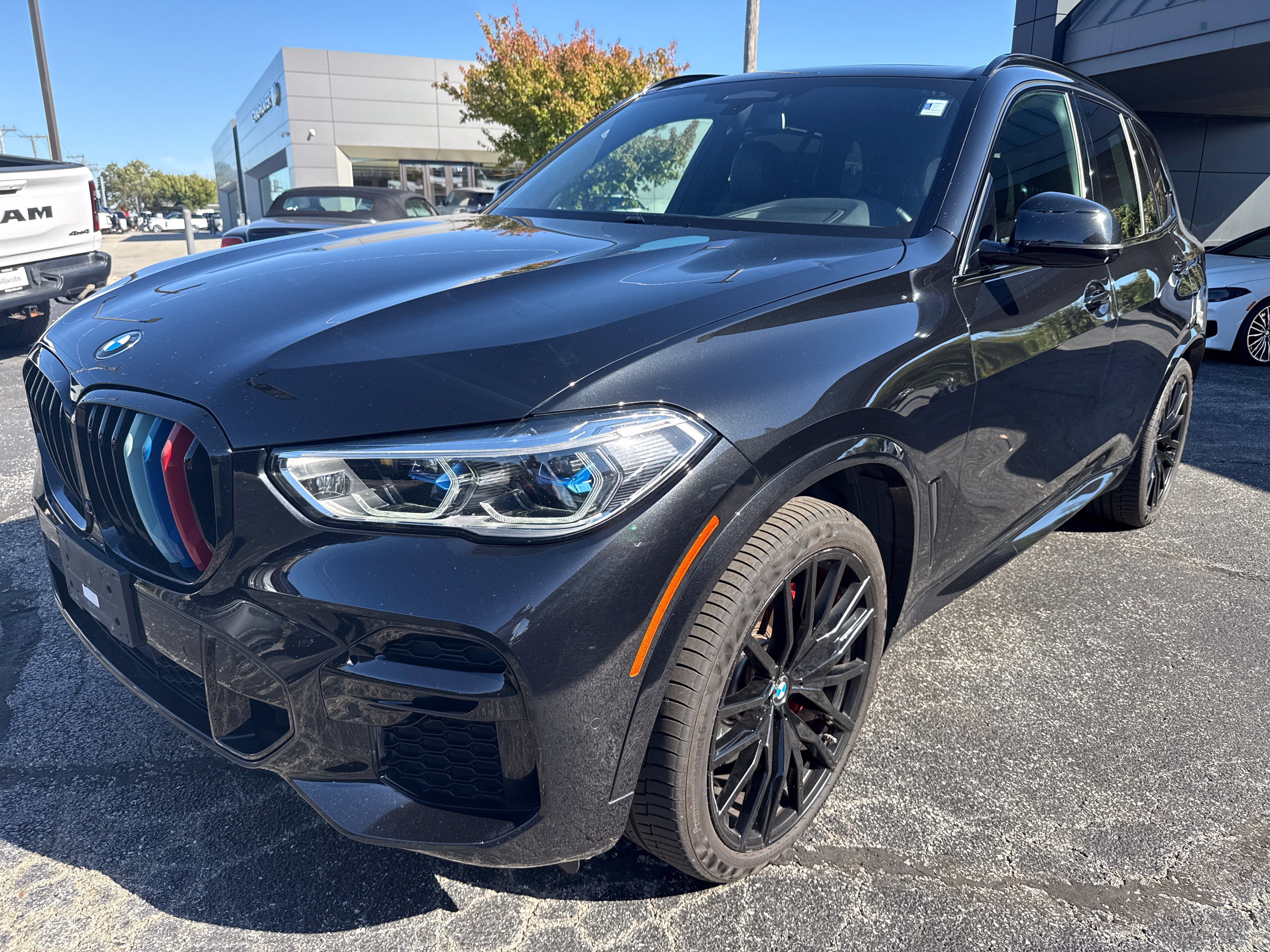 Used 2023 BMW X5 xDrive40i w/ Executive Package AWD/4WD image 1