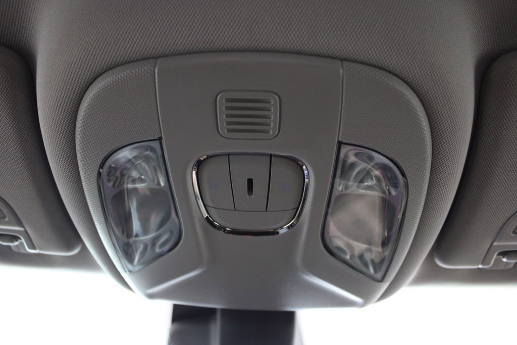 Used 2022 Jeep Compass Limited AWD/4WD image 35