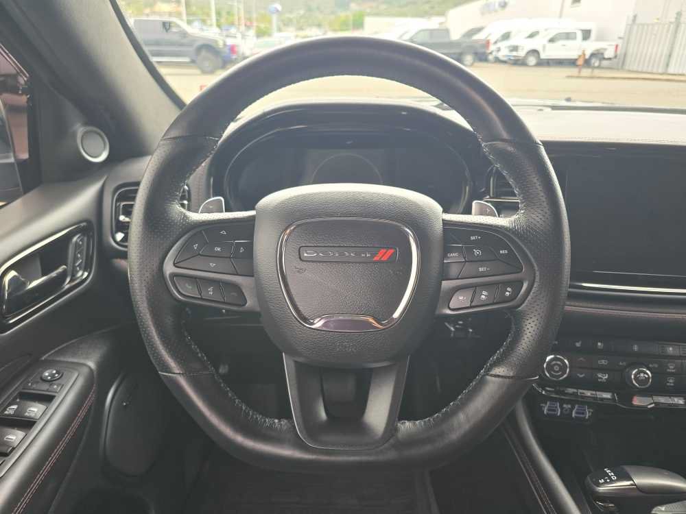Used 2022 Dodge Durango R/T w/ Tow 'N Go Package AWD/4WD image 11