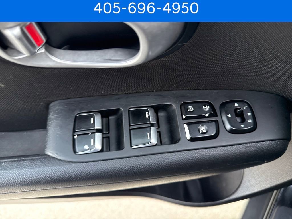 Used 2019 Kia Soul image 10