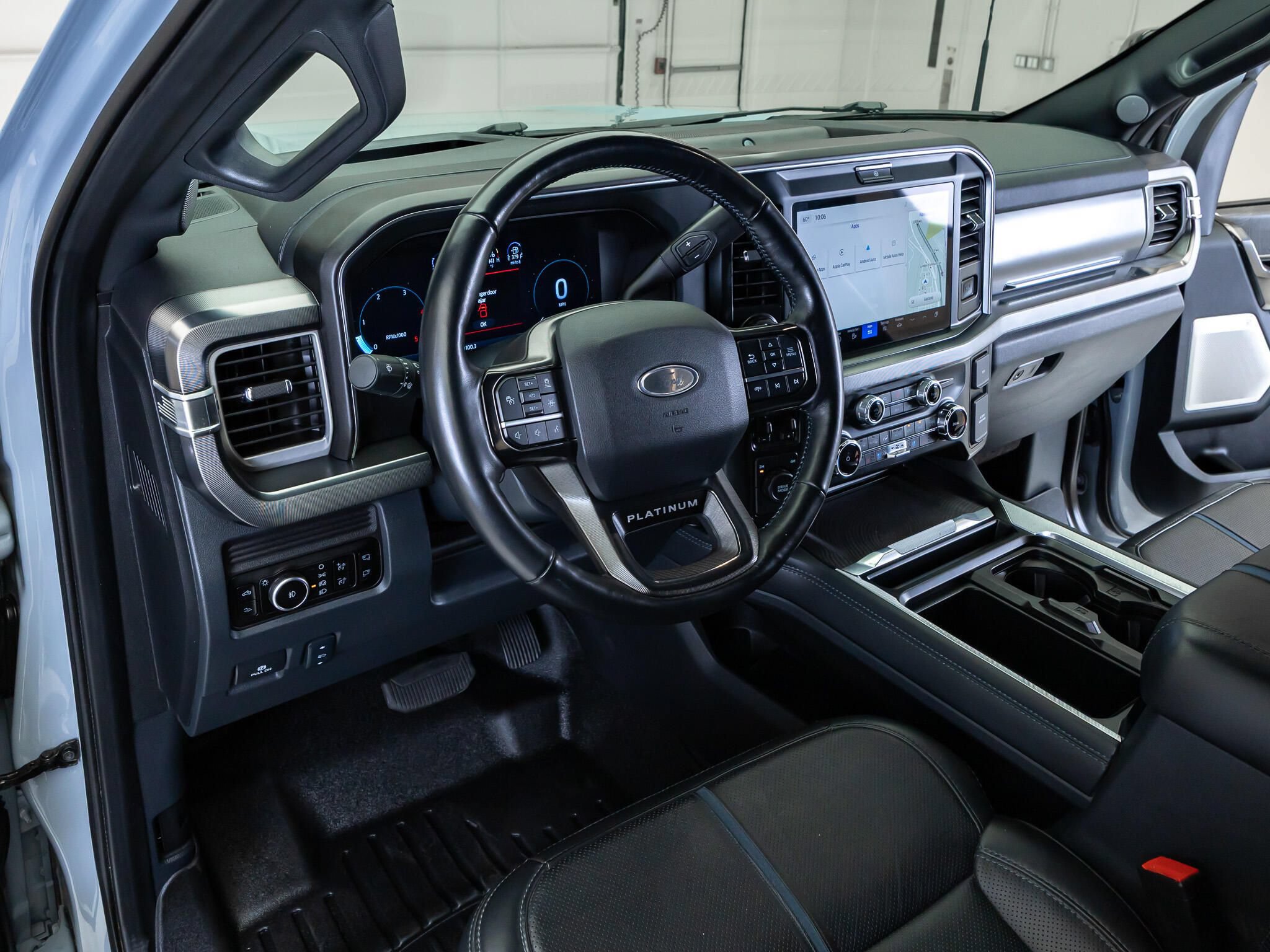 Used 2025 Ford F450 Platinum AWD/4WD image 14