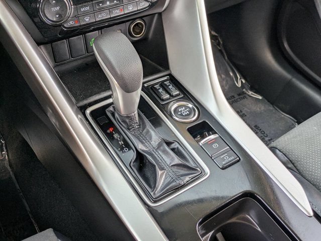 Used 2025 Mitsubishi Eclipse Cross SE AWD/4WD image 16