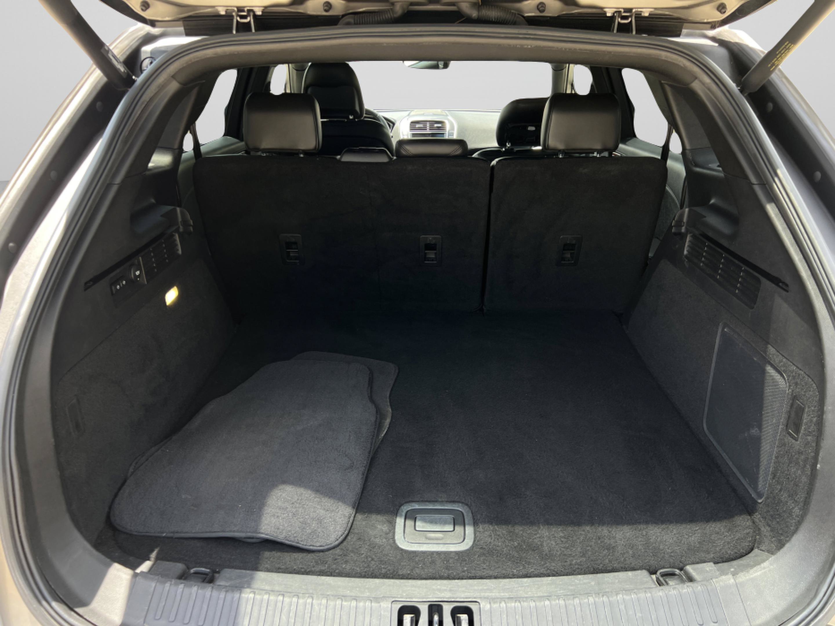 Used 2016 Lincoln MKX Reserve w/ Technology Package AWD/4WD image 26