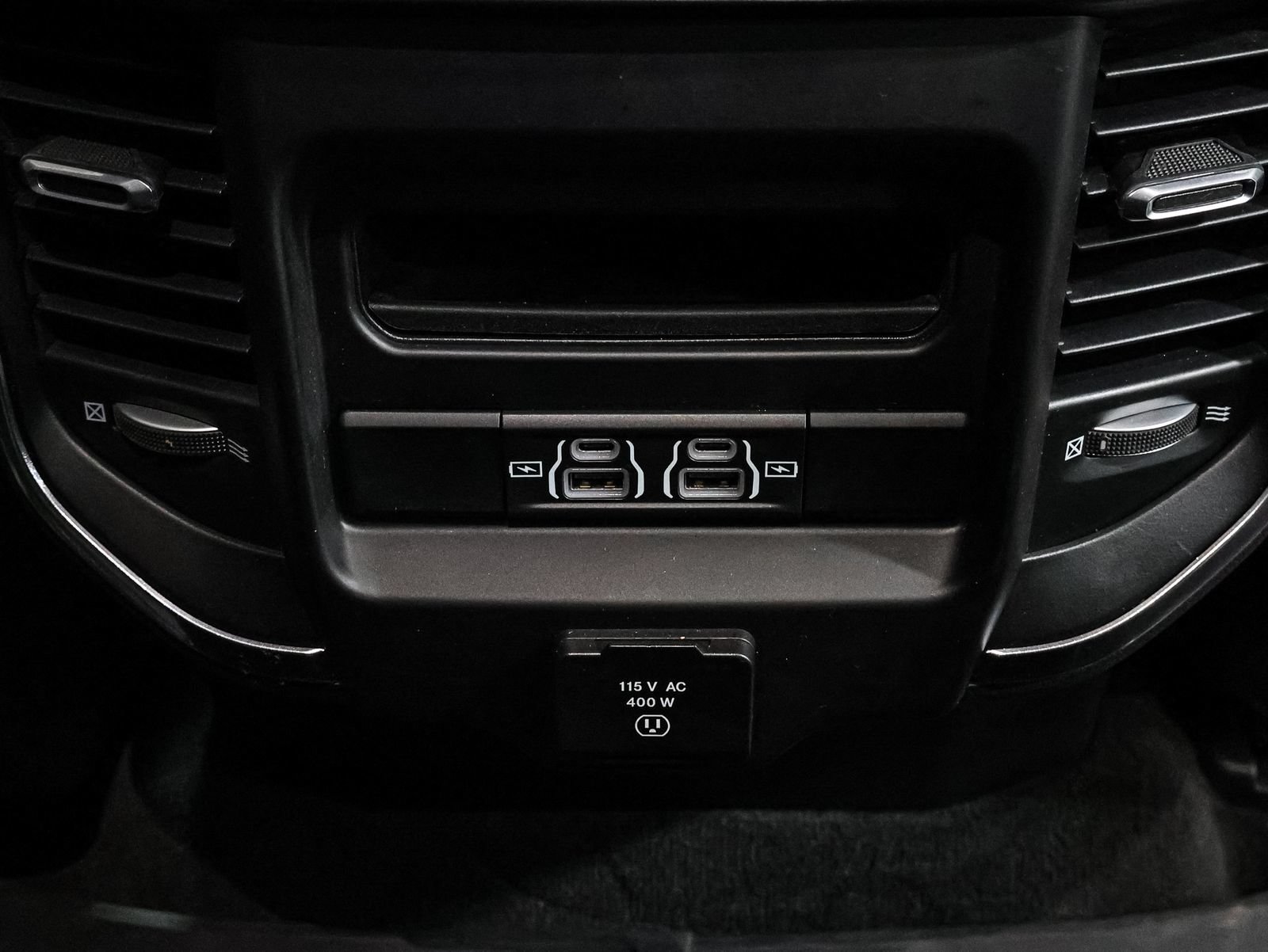 Used 2021 RAM 1500 Laramie w/ Sport Appearance Package AWD/4WD image 29