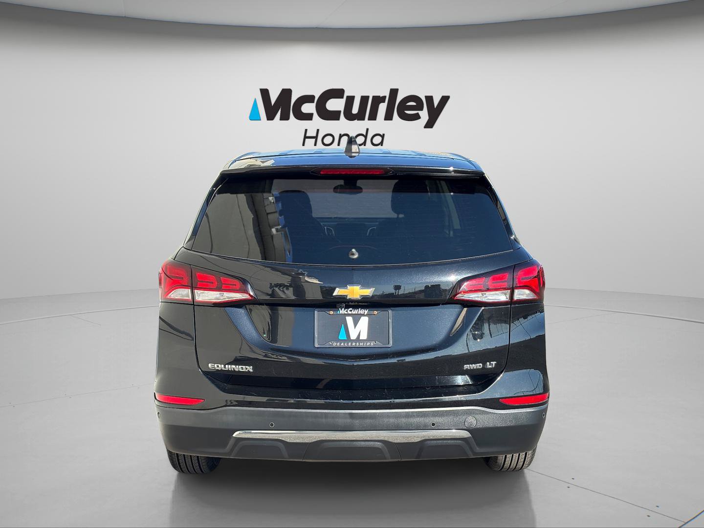 Used 2024 Chevrolet Equinox LT AWD/4WD image 4
