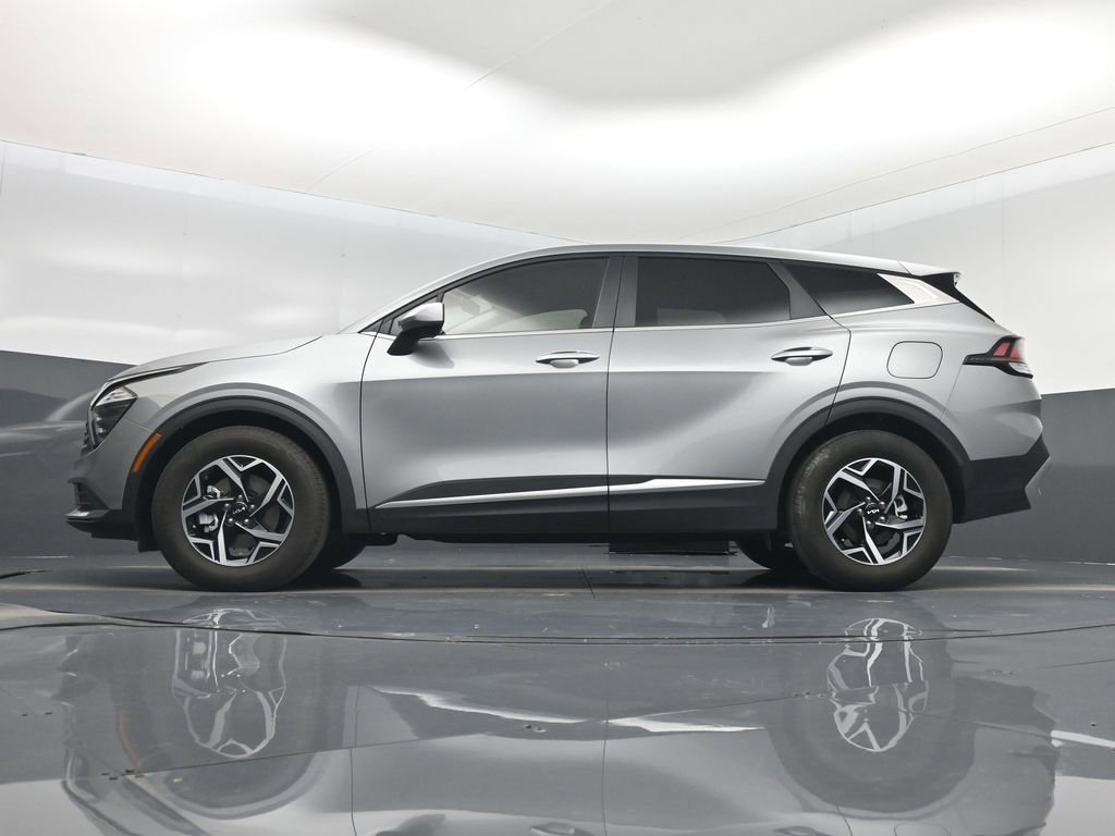 Certified 2024 Kia Sportage LX image 15