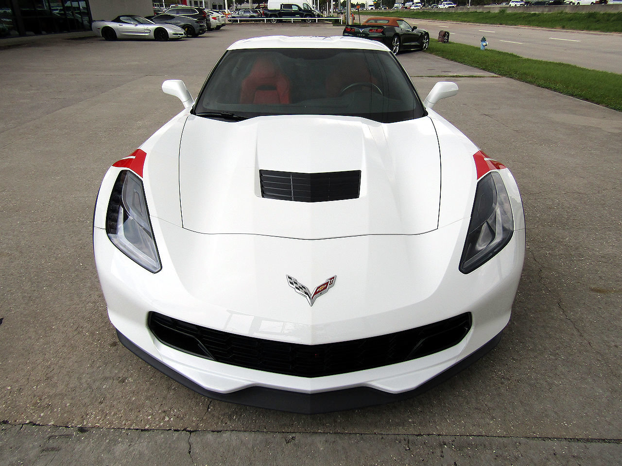 Used 2018 Chevrolet Corvette Grand Sport RWD image 2