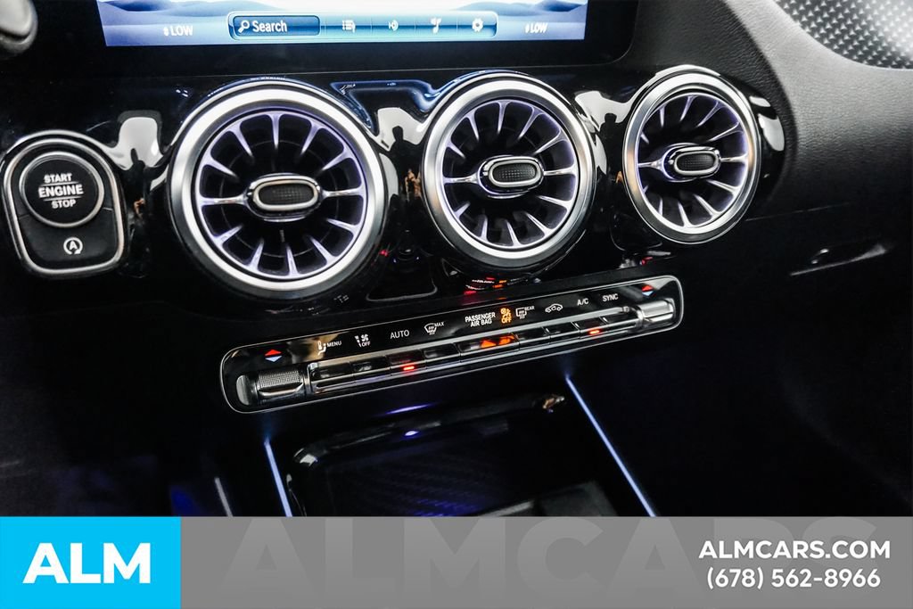 Used 2025 Mercedes-Benz GLA 250 image 40
