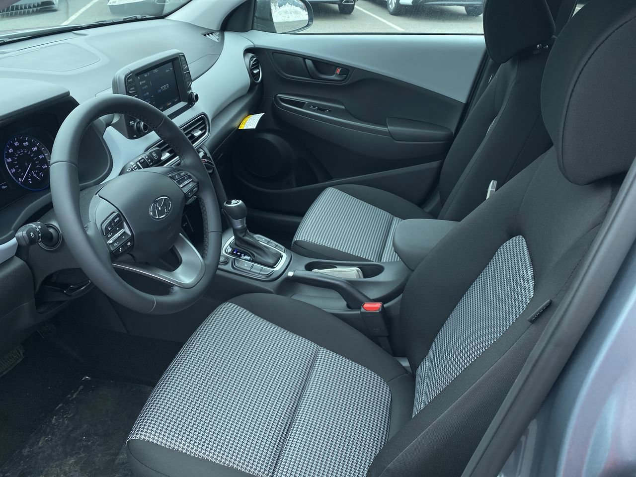 Used 2020 Hyundai Kona SEL AWD/4WD image 14