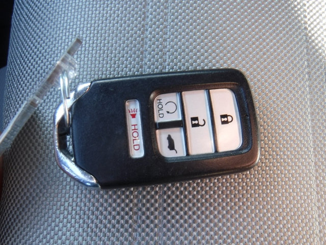 Used 2020 Honda CR-V EX image 41