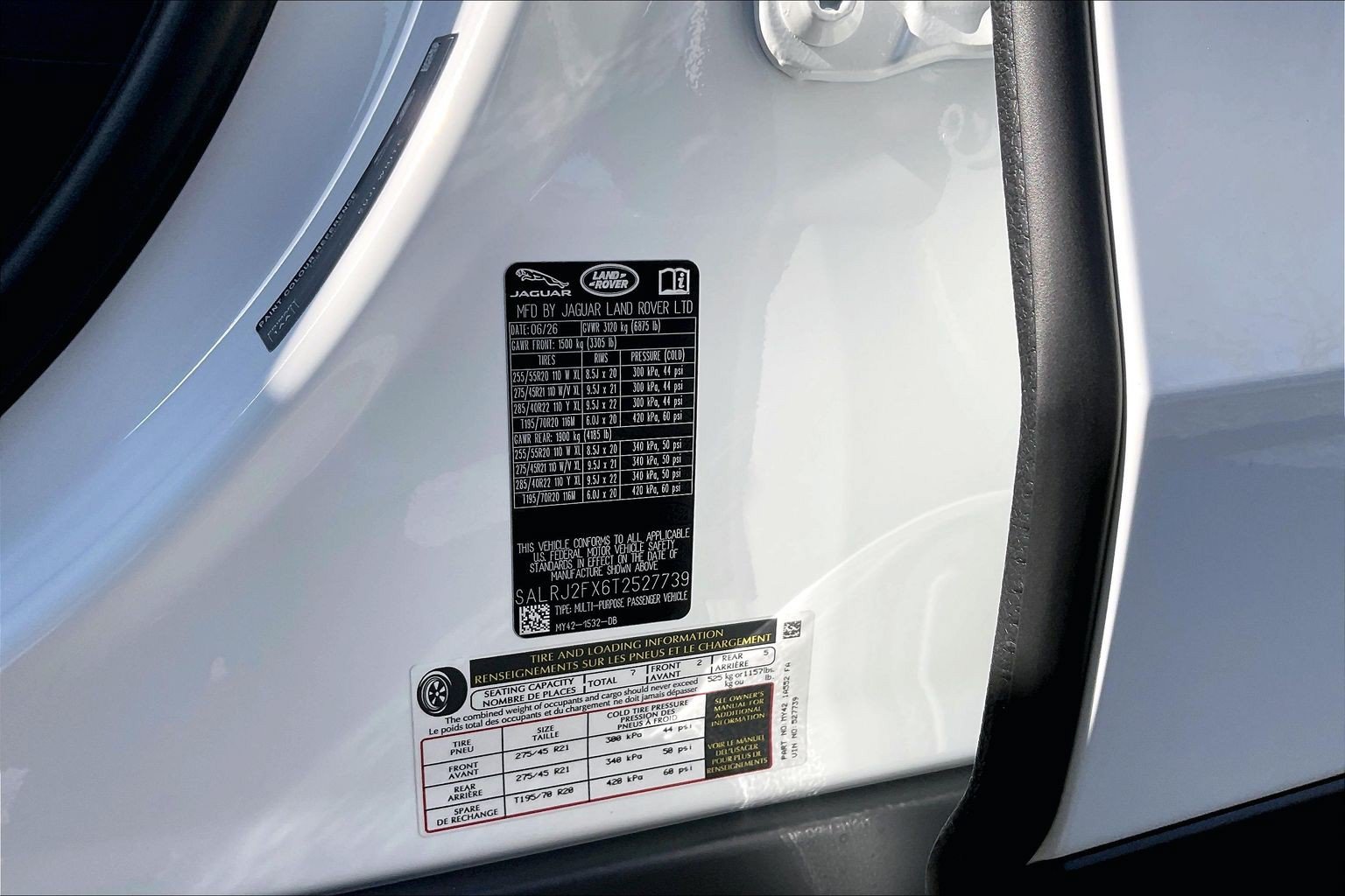 New 2026 Land Rover Discovery S AWD/4WD image 15