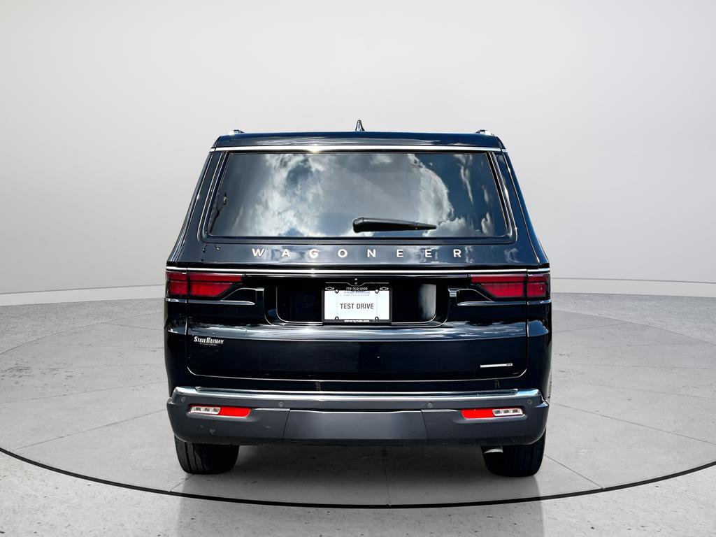 Used 2022 Jeep Wagoneer Series III w/ Flexible Seating Group image 7