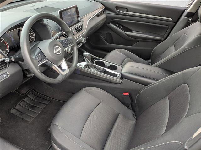 Used 2023 Nissan Altima 2.5 SV image 10