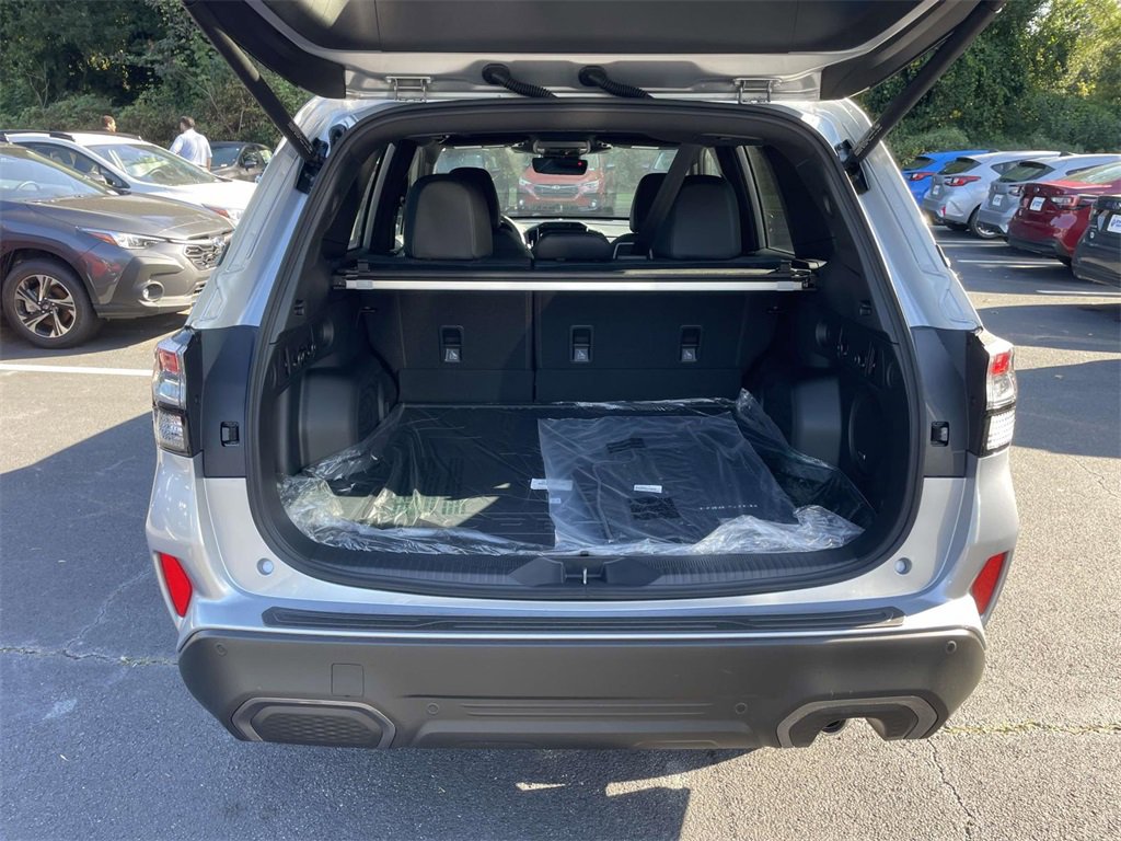 New 2025 Subaru Forester Limited image 4