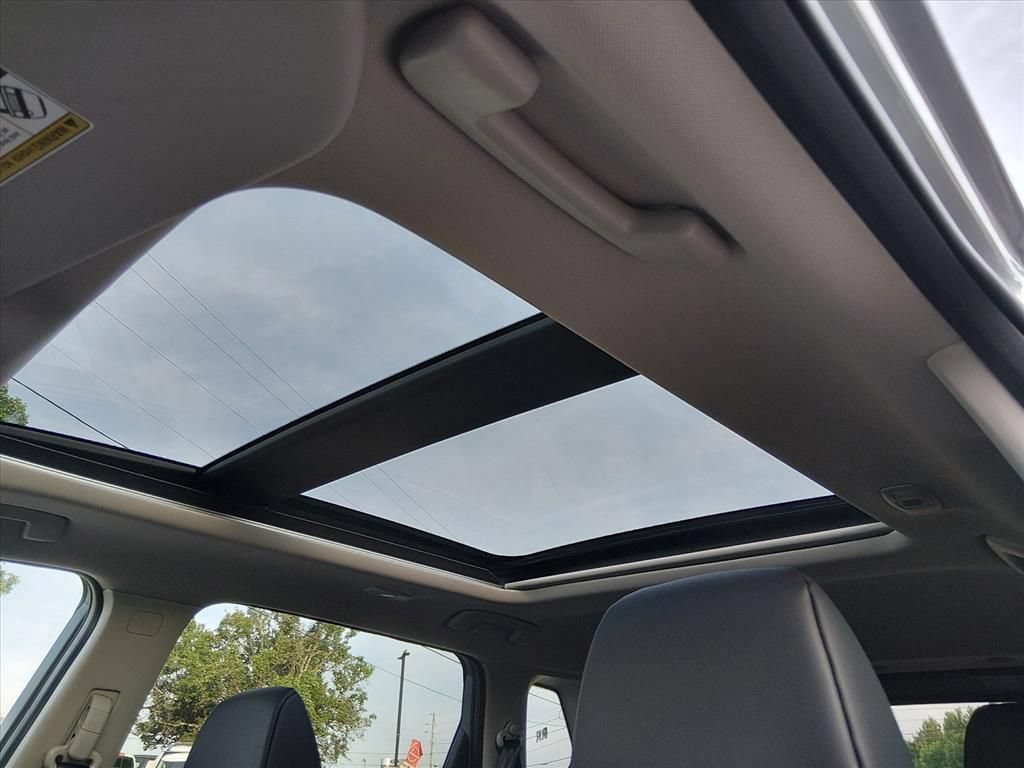 New 2026 Nissan Rogue Dark Armor AWD/4WD image 12